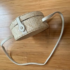 Lionel crossbody cream woven circle bag